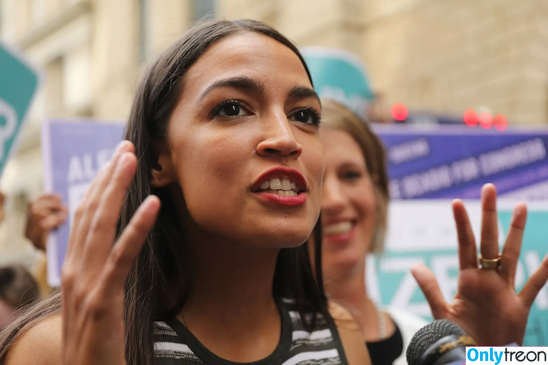 Alexandria Ocasio-Cortez nude photo #0030 (AOC / Alexandria Ocasio Cortez)