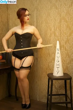 Alexandria The Red / Alexandriathered / alexandriathred nude photo #0968