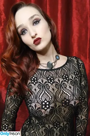 Alexandria The Red / Alexandriathered / alexandriathred nude photo #1049
