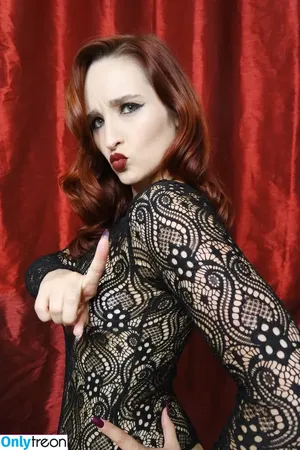 Alexandria The Red / Alexandriathered / alexandriathred nude photo #1050