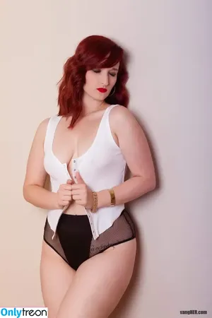 Alexandria The Red / Alexandriathered / alexandriathred nude photo #1125