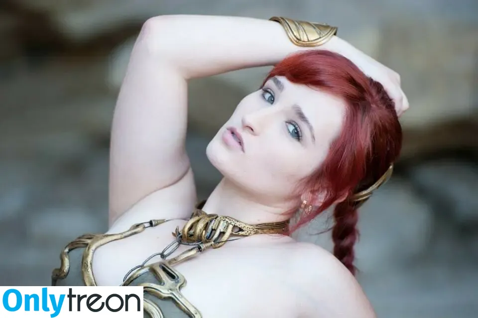 Alexandria The Red nude photo #1415 (Alexandriathered / alexandriathred)