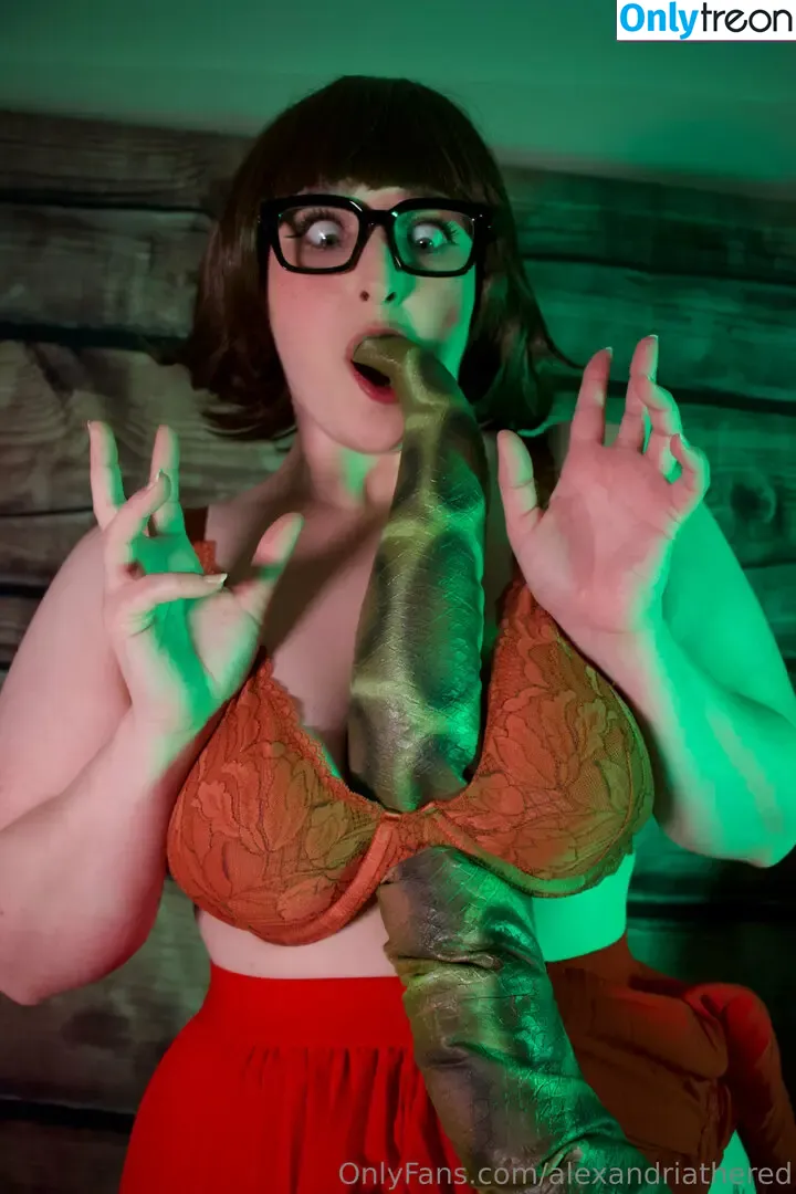Alexandria The Red nude photo #1560 (Alexandriathered / alexandriathred)
