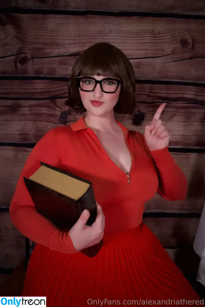 Alexandria The Red nude photo #1584 (Alexandriathered / alexandriathred)