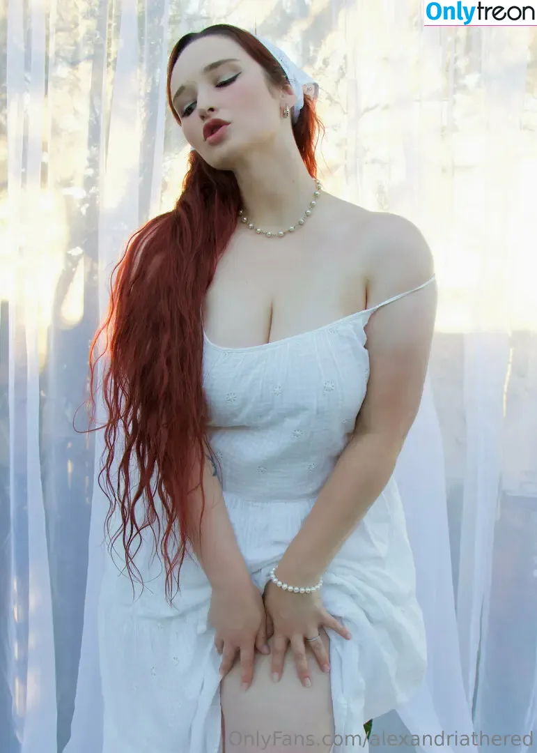 Alexandria The Red nude photo #1602 (Alexandriathered / alexandriathred)