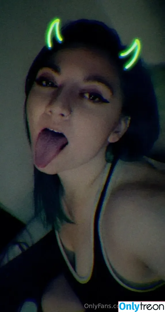 alexcryptic nude photo #0029 (fang.cryptic)