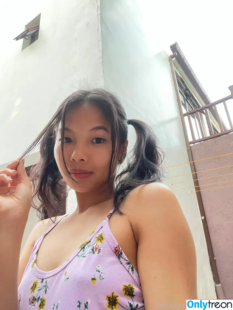 AlexIcy nude photo #0016 (alexamicy)