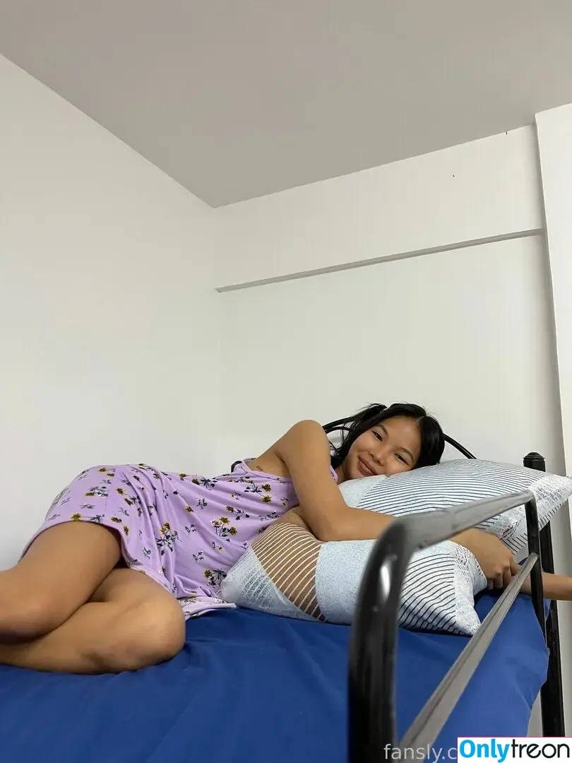 AlexIcy nude photo #0038 (alexamicy)