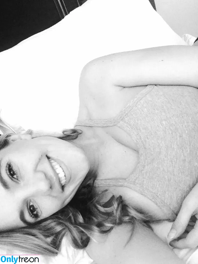 Alexis Nash nude photo #0022 (alexis_nash)