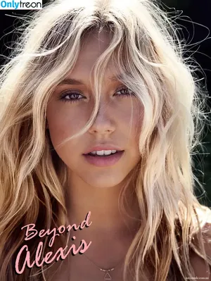Alexis Ren / alexisren / alexisreng / alexxissren nude photo #0081