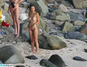 Alexis Ren / alexisren / alexisreng / alexxissren nude photo #0165