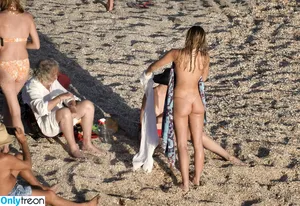 Alexis Ren / alexisren / alexisreng / alexxissren nude photo #0183