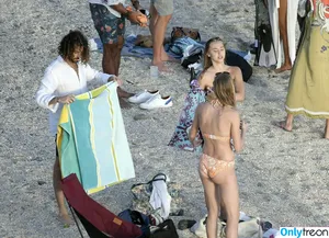 Alexis Ren / alexisren / alexisreng / alexxissren nude photo #0272