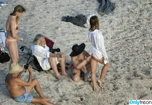 Alexis Ren / alexisren / alexisreng / alexxissren nude photo #0285