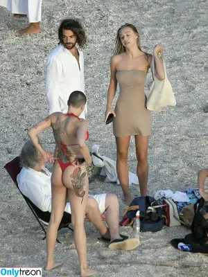 Alexis Ren / alexisren / alexisreng / alexxissren nude photo #0313