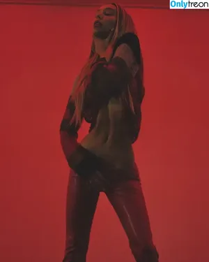 Alexis Ren / alexisren / alexisreng / alexxissren nude photo #0598