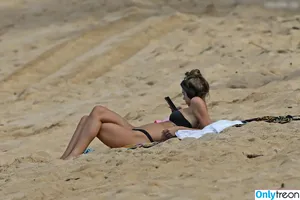 Alexis Ren / alexisren / alexisreng / alexxissren nude photo #2027