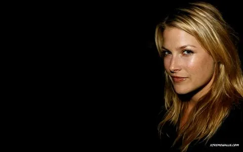 Ali Larter / alilarter nude photo #0060
