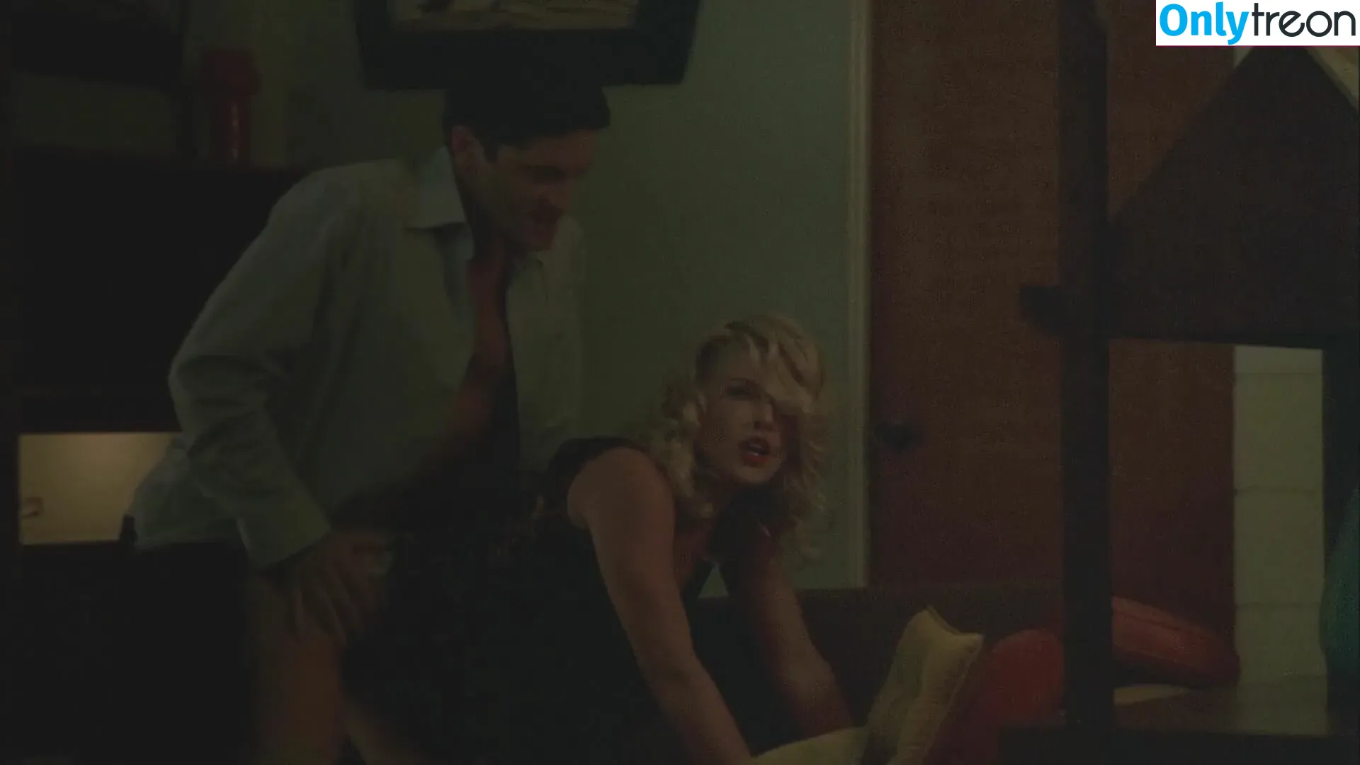Ali Larter nude photo #0009 (alilarter)