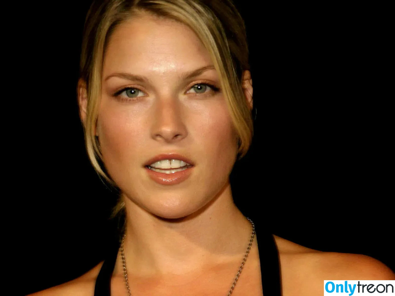Ali Larter nude photo #0051 (alilarter)