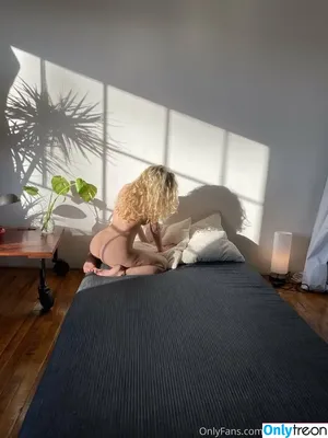Alice Antoinette / alice_antoinette_official / aliceantoinette / aliceantoinettevip nude photo #0885
