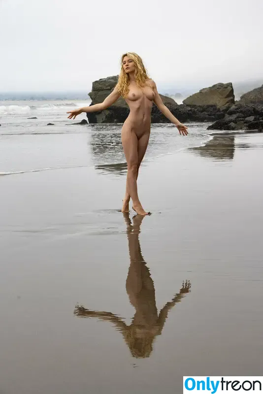 Alice Antoinette nude photo #1358 (alice_antoinette_official / aliceantoinette / aliceantoinettevip)