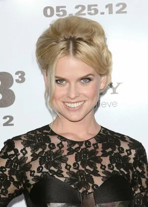 Alice Eve / aliceeve nude photo #0188