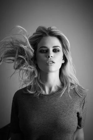 Alice Eve / aliceeve nude photo #0201