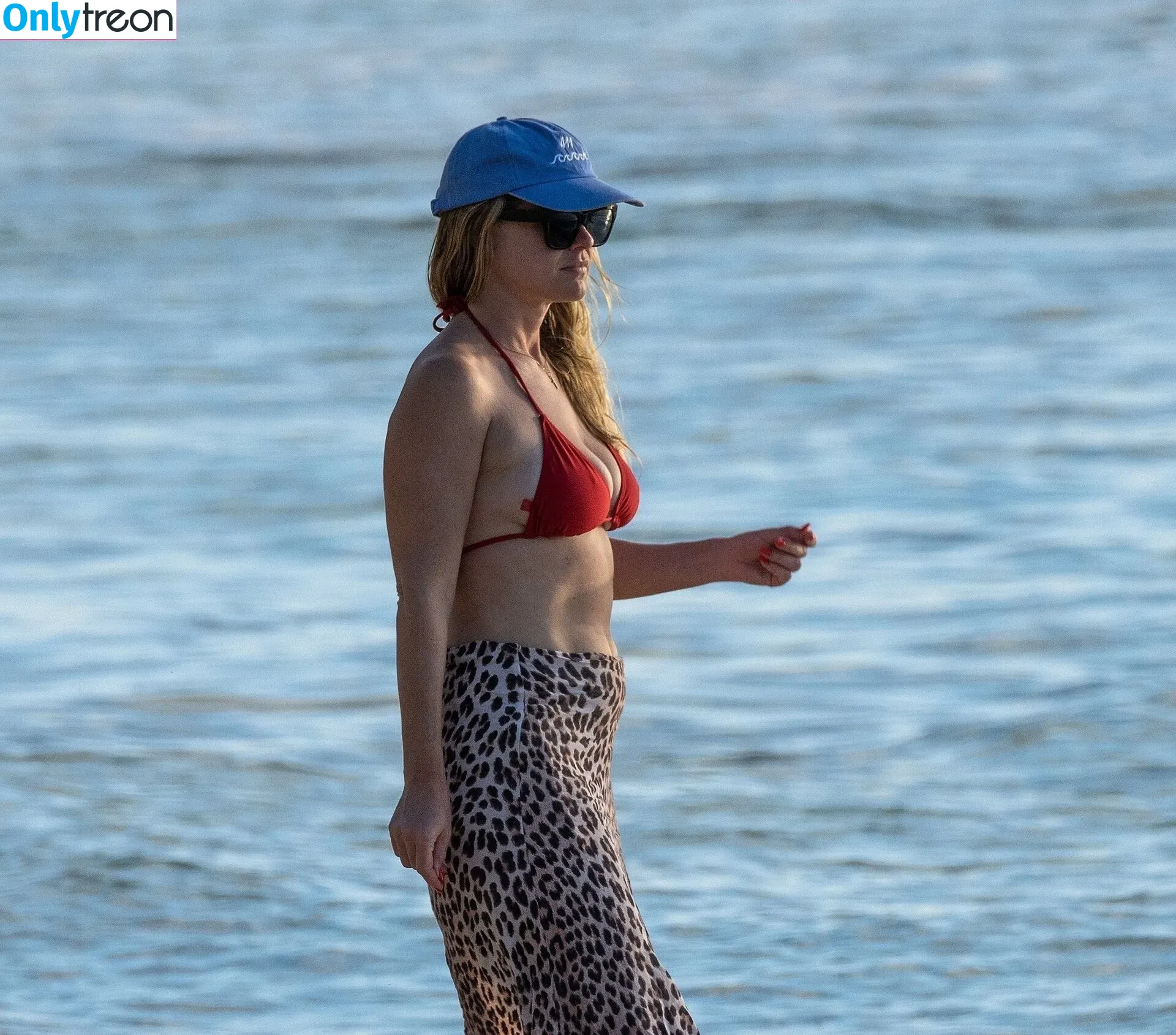 Alice Eve nude photo #0263 (aliceeve)