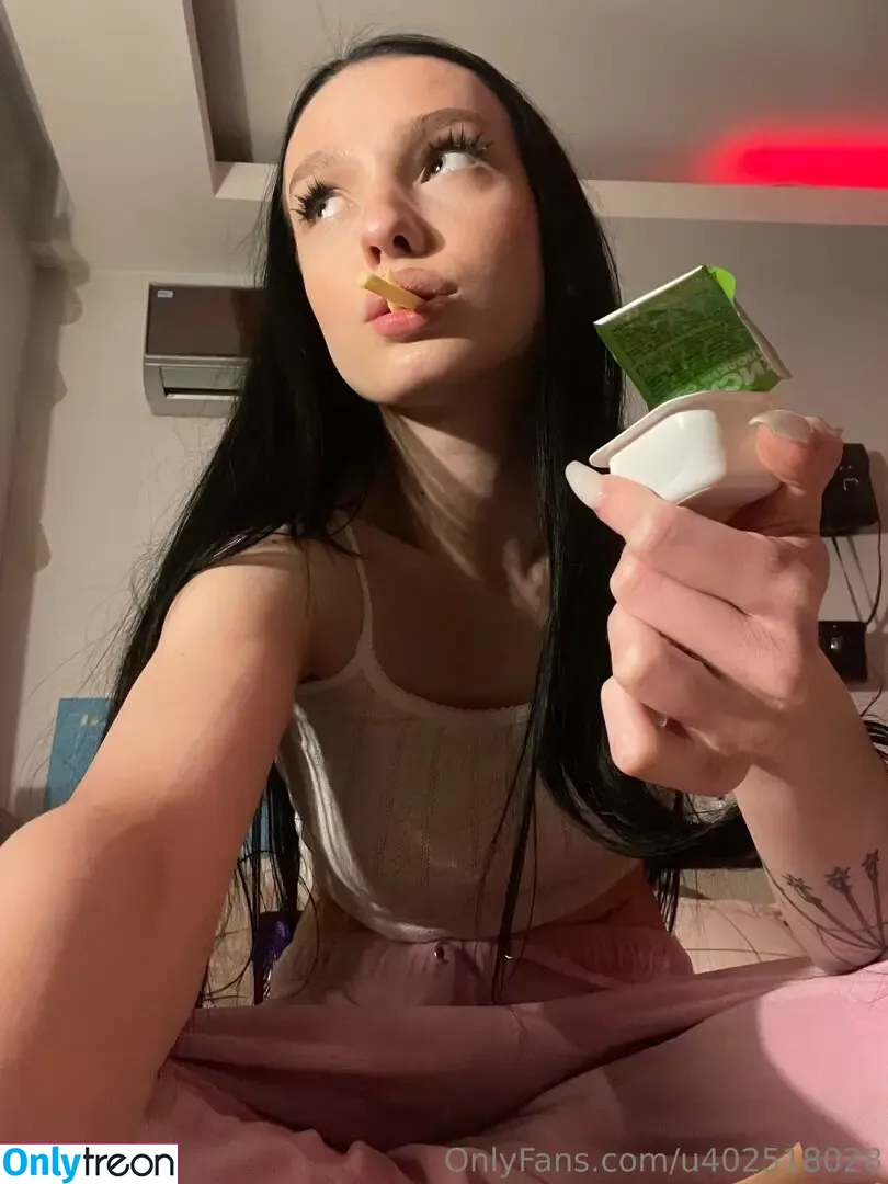 alice_mul nude photo #0017 (l_amulette)