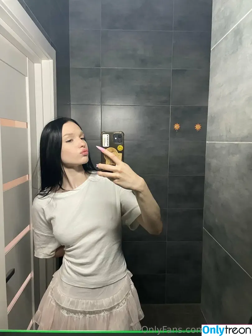 alice_mul nude photo #0046 (l_amulette)