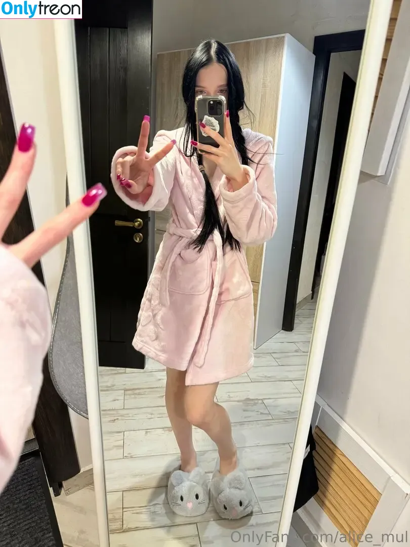 alice_mul nude photo #0073 (l_amulette)
