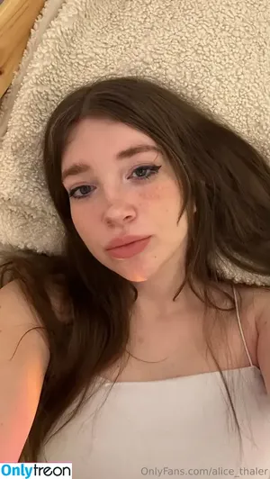 alice_thaler / Alice Thaler / alice_thaler_official nude photo #0138