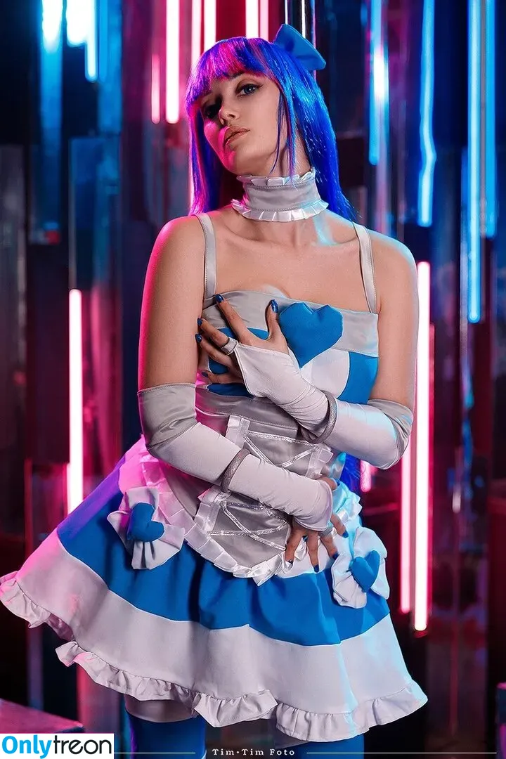 alice01cosplay nude photo #0022 (Alice Hatsune)