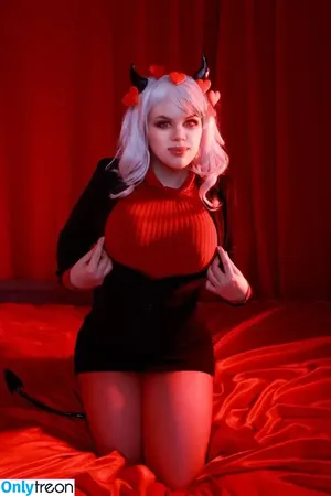 Alicecosplay / Alice_with_cats nude photo #0140