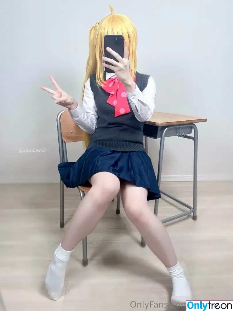aliceholic nude photo #0021 (aliceholic)