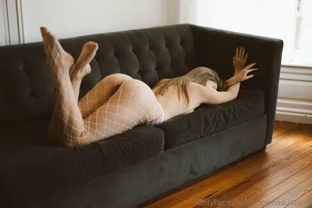 Aliceinadultland nude photo #0086