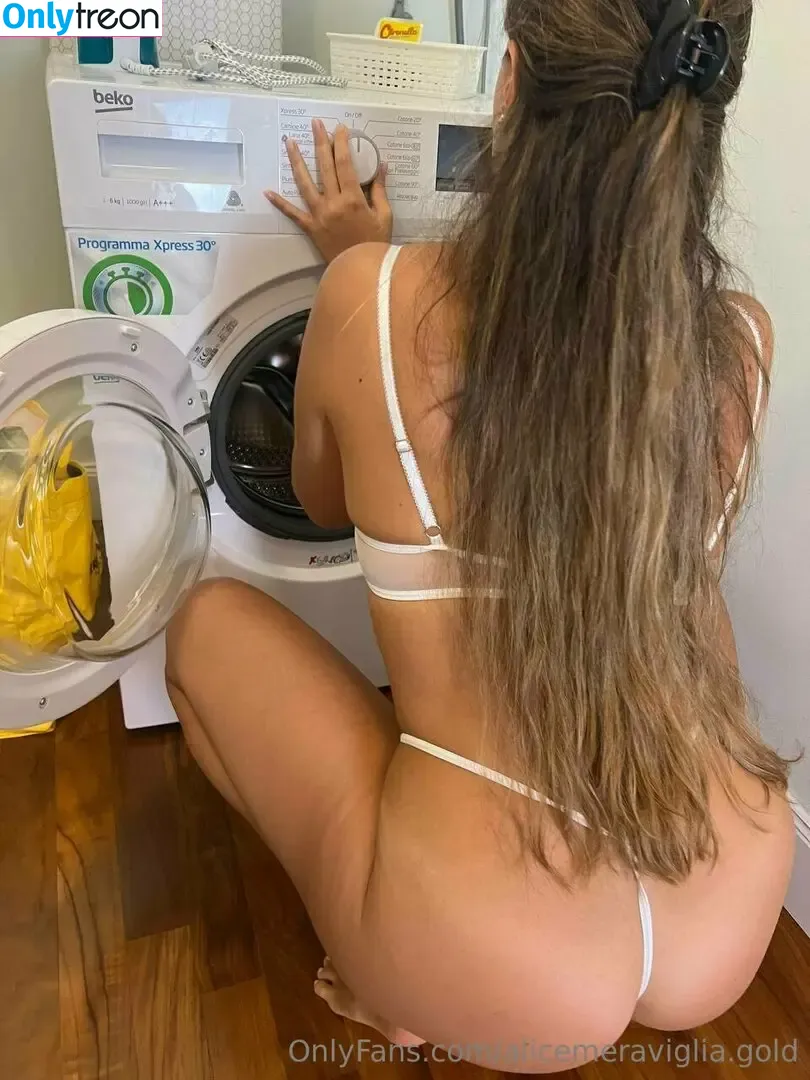 alicemeraviglia.gold nude photo #0029 (AliceMeraviglia)