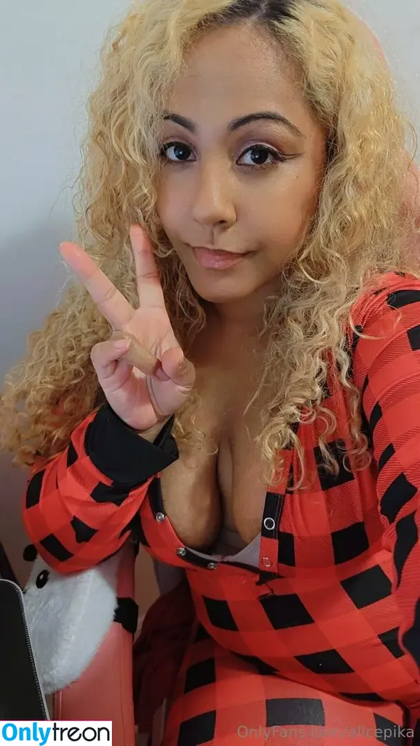 alicepika nude photo #0076 (alicepika)