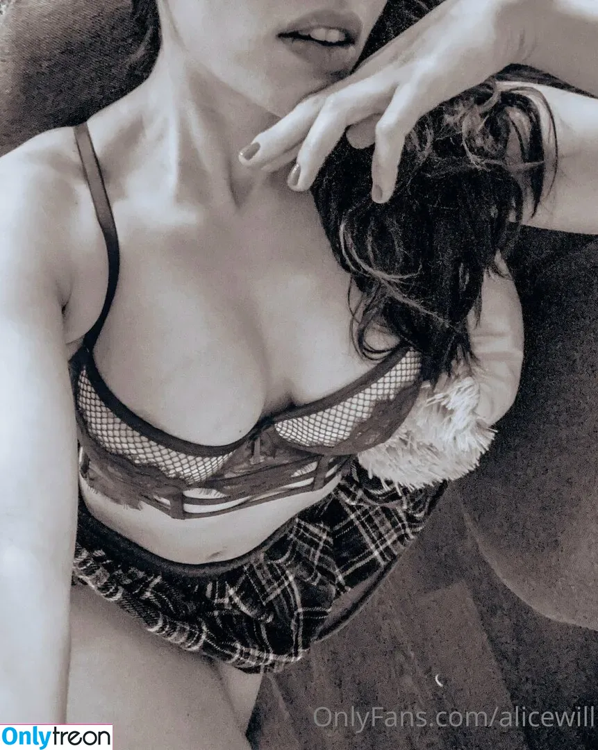 Alicewill nude photo #0034 (alicewill22)
