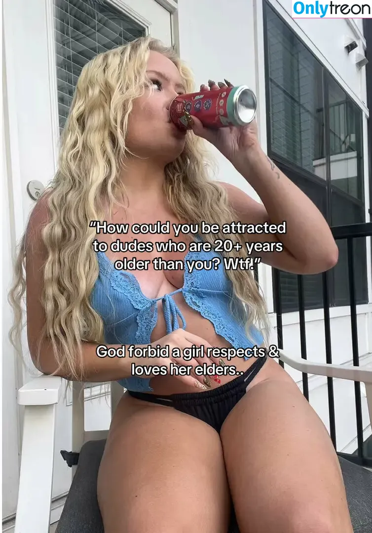 Alicia Ciak nude photo #0004 (aliciaciak)