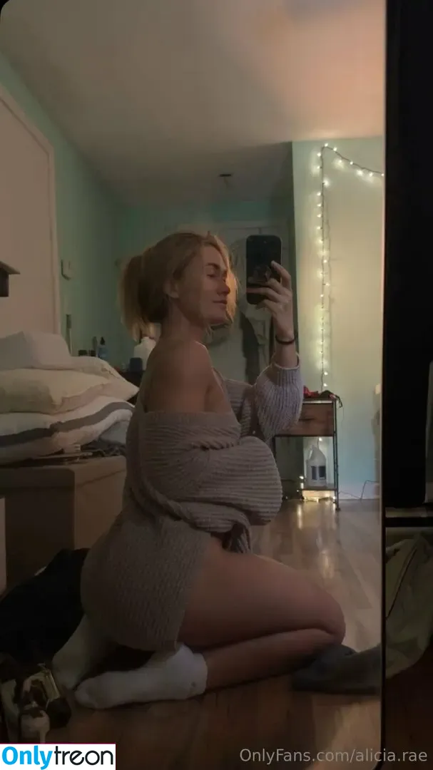 Alicia Rae nude photo #0090 (alicia.rae / aliciaraemusic)