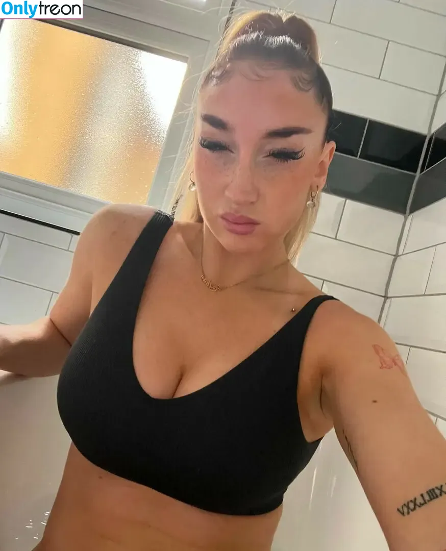 Alicia.scholesx nude photo #0020 (Alicia.scholesx)