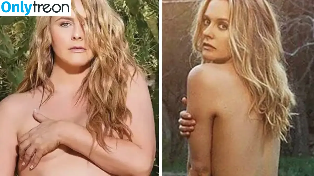 Alicia Silverstone nude photo #0246 (AliciaSilv / aliciasilverstone)