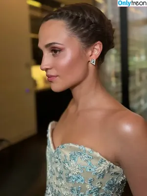 Alicia Vikander / aliciavikanderdaily nude photo #0575