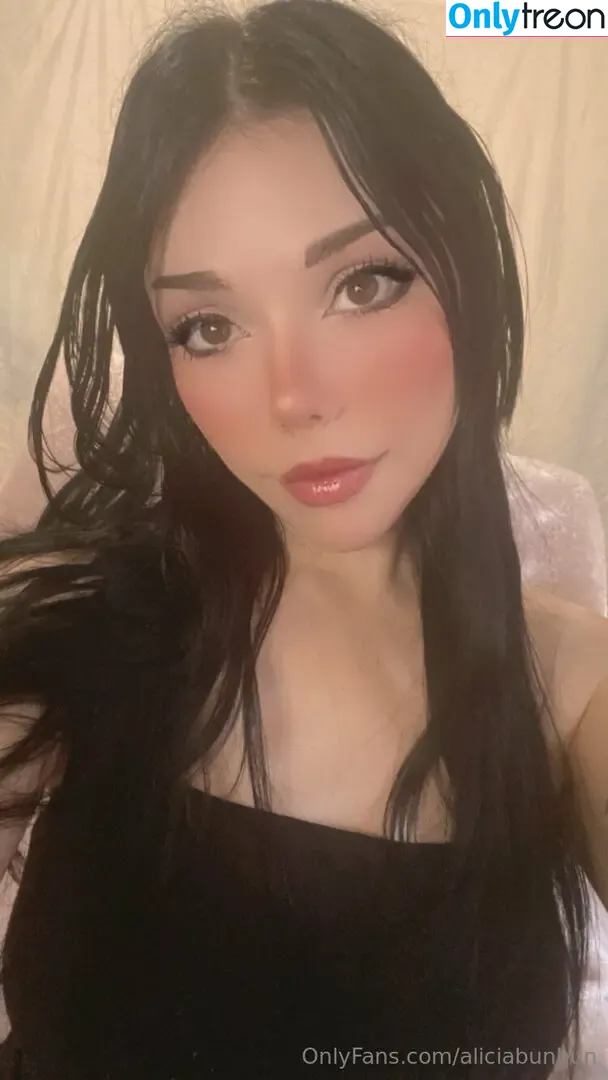 aliciabunbun nude photo #0055 (Alicia / alicia.bunbun / alicia_ahe / aliciahegao)