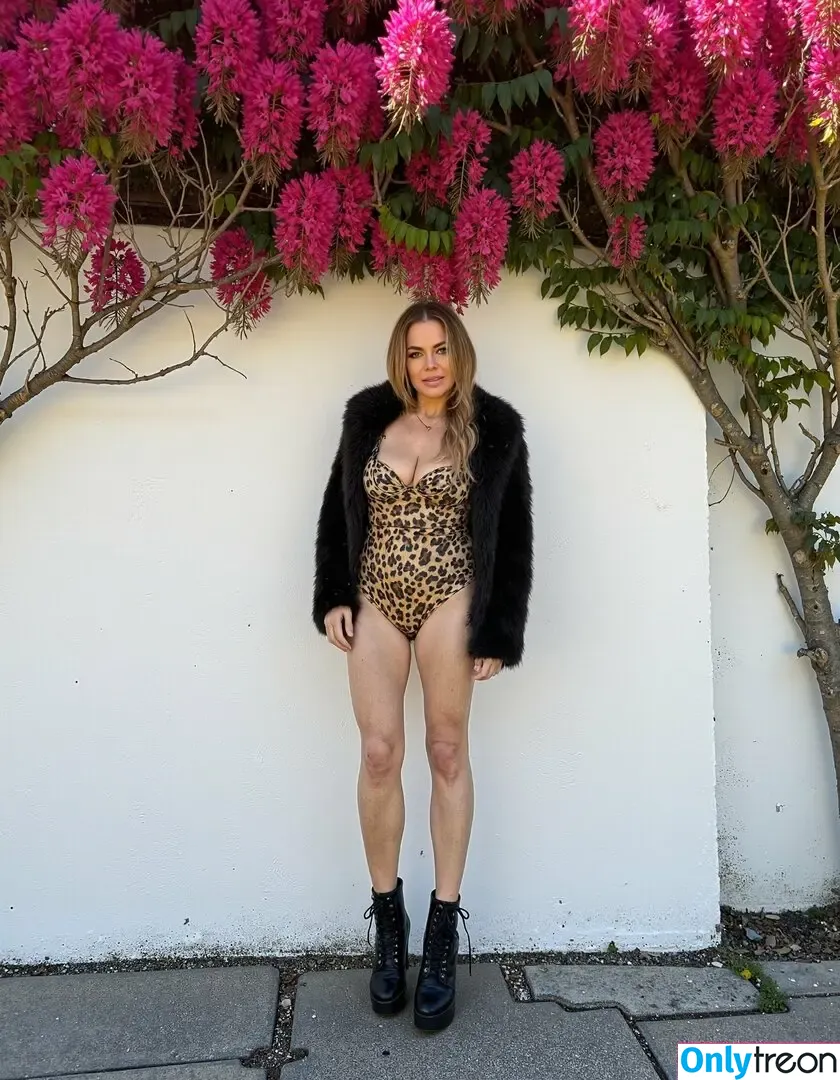 aliciarhodes nude photo #0096 (alicia1rhodes)