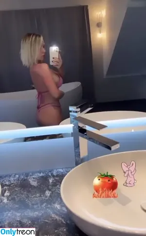 Alicja Rühl / alicjaruehl nude photo #0030