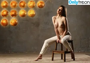 Alina Mayer / Panevskaya / _alina98_p_ nude photo #0087