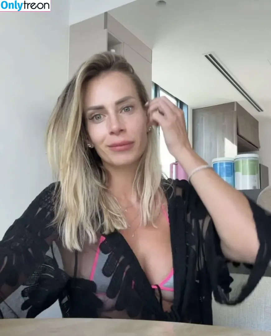 Alina Schulte im Hoff nude photo #0489 (alina_grozea)